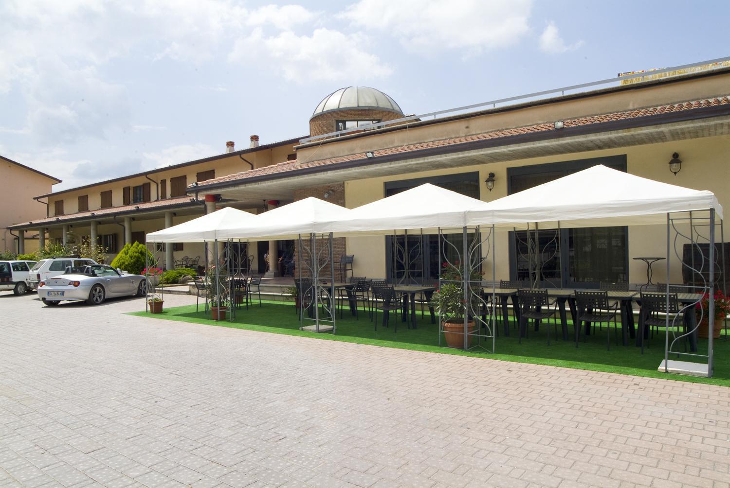 Dominus Hotel Sigillo Exterior photo